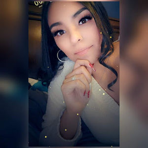 Meet your Posher, Carolina